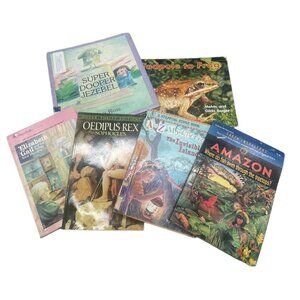 lot of 6  kids books 4 chapter 2 younger varied ages mystery frogs READ